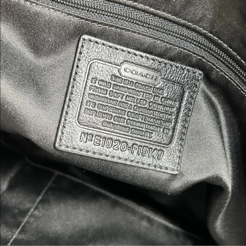 Coach Laura Spectator Tote, EUC - Picture 7 of 14